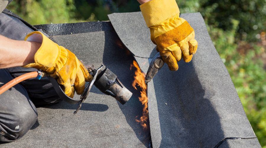 Expert top industrial roofings services in Longview, IL